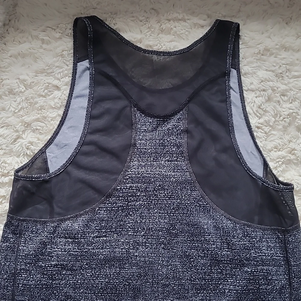 Lululemon Sculpt Tank Salt Alpine White Black